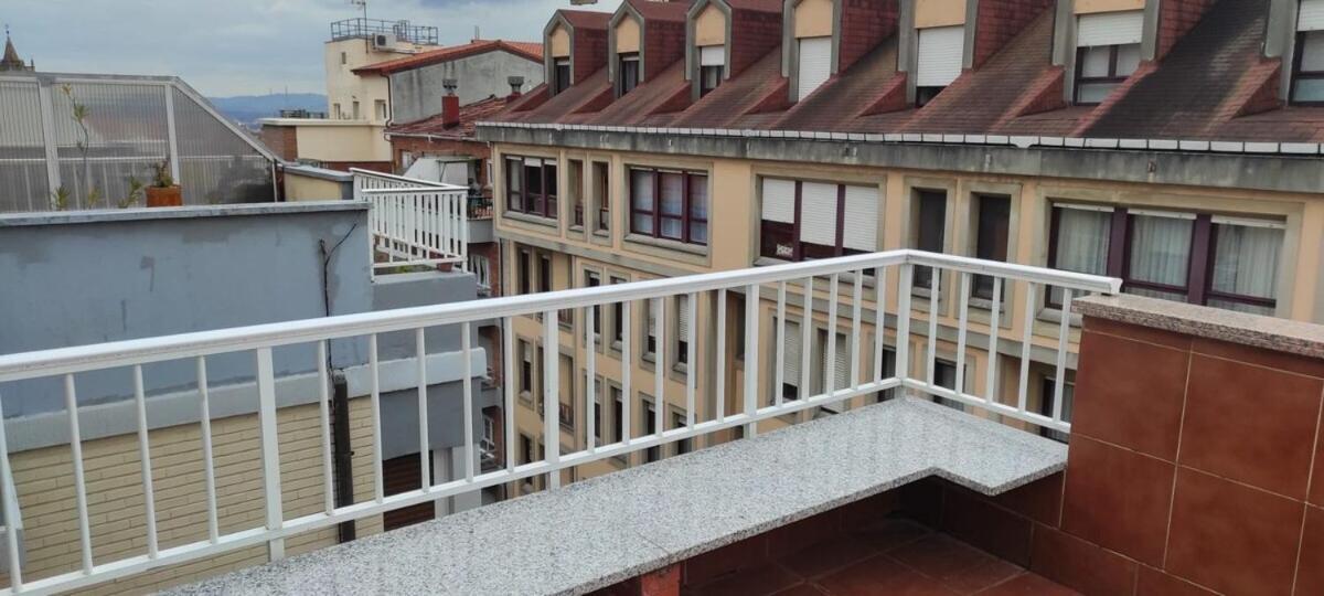 オビエドAtico Quintana II - Con Terraza, En El Centro Con Wifi Y Garajeアパートメント エクステリア 写真